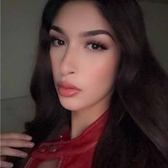 leslietorres422